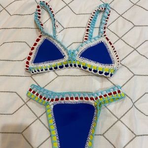 KIINI blue/black colorful reversible bikini set